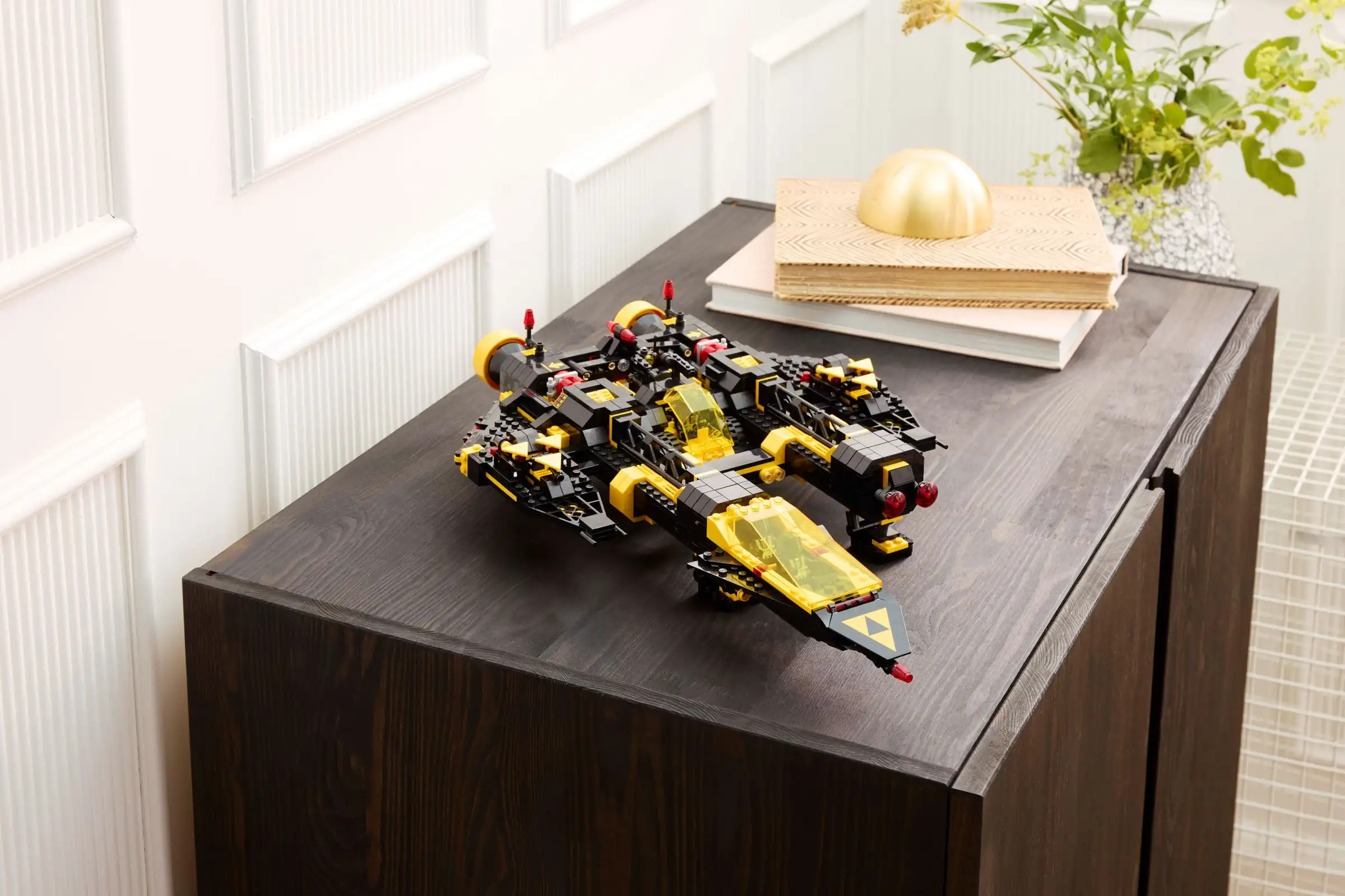 10355 Blacktron Renegade Stud-Lord