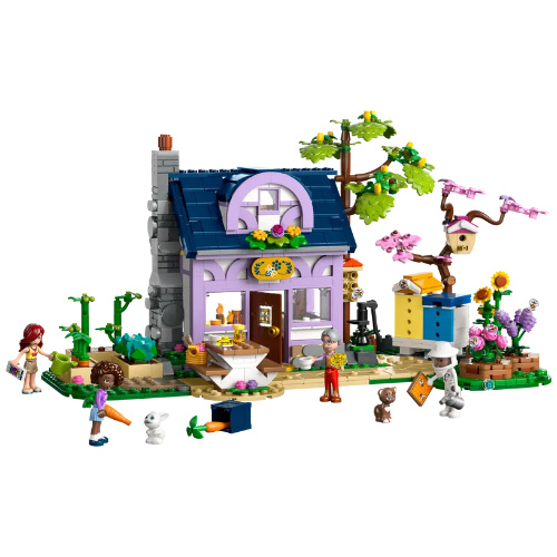 42669 LEGO Beekeepers' House and Flower Garden